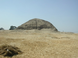 Hawara Piramidi